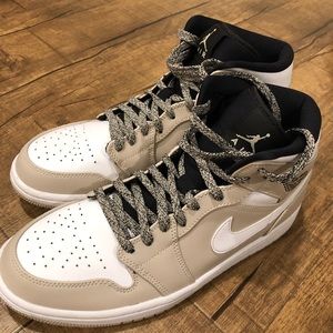 Air Jordan Retro 1